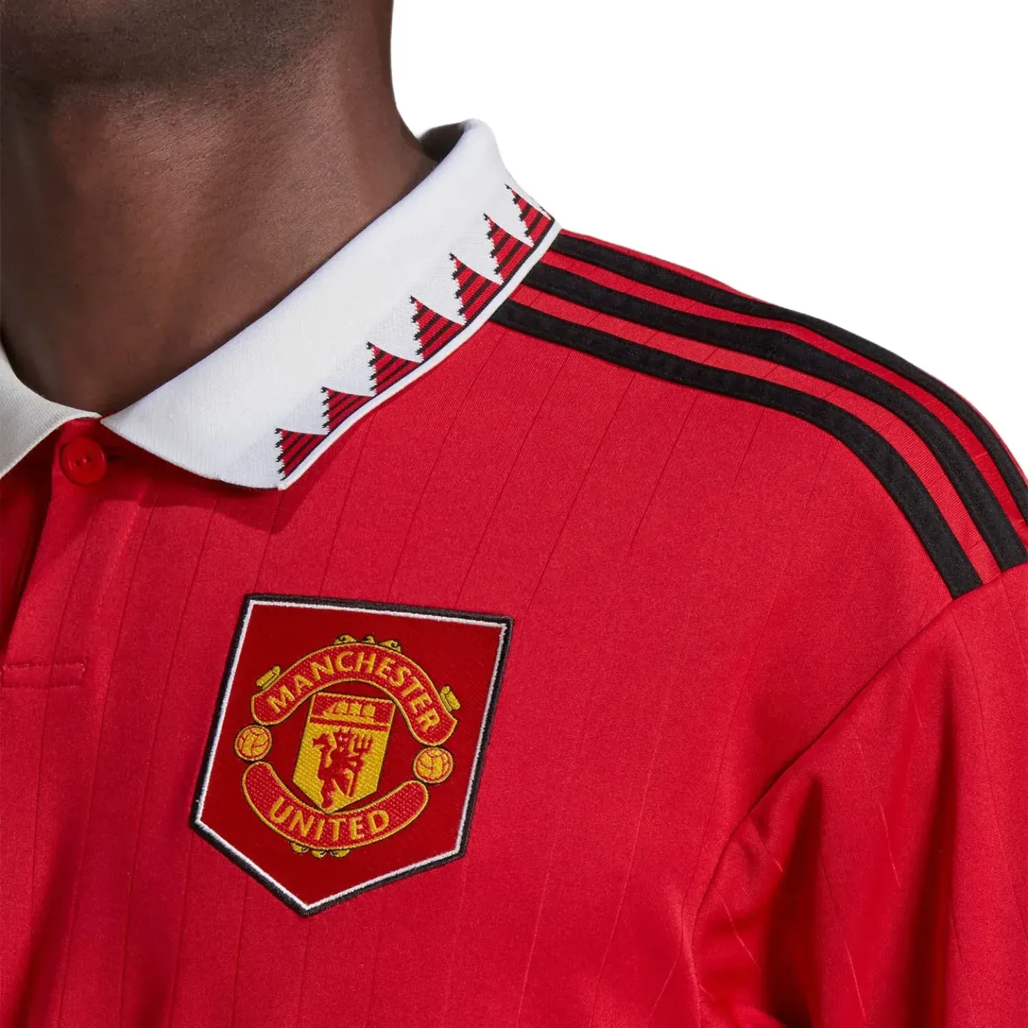 Manchester United Home soccer jersey 2022/23 - Adidas